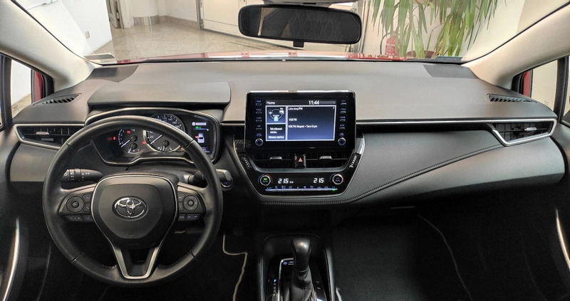 Toyota Corolla cena 84900 przebieg: 71253, rok produkcji 2020 z Ujazd małe 121